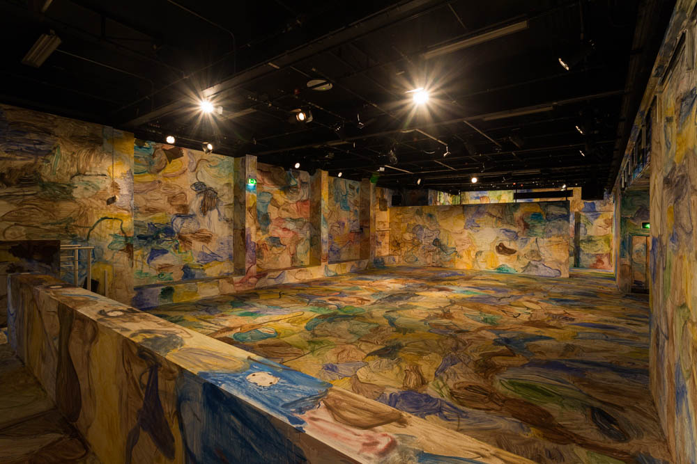 Zhang Enli: Space Painting, 16 Oct 2013 – 22 Dec 2013, Institute of Contemporary Arts, Photo: Mark Blower