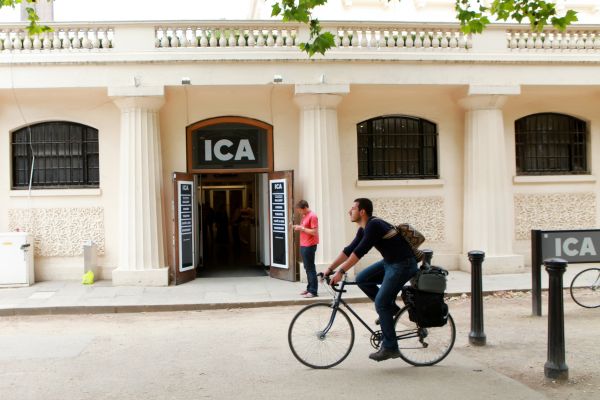 ICA's Front Door on The Mall