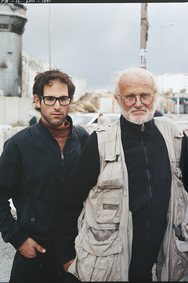 Josef Koudelka and Gilad Baram © Frédéric Brenner