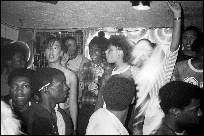Sir Jules’ Sound Table at Gossips Night Club, 69 Dean Street, London W1, 1982