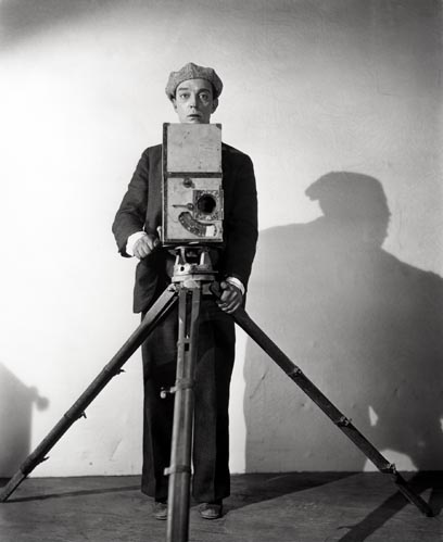 The Cameraman, dir Edward Sedgwick, 1928